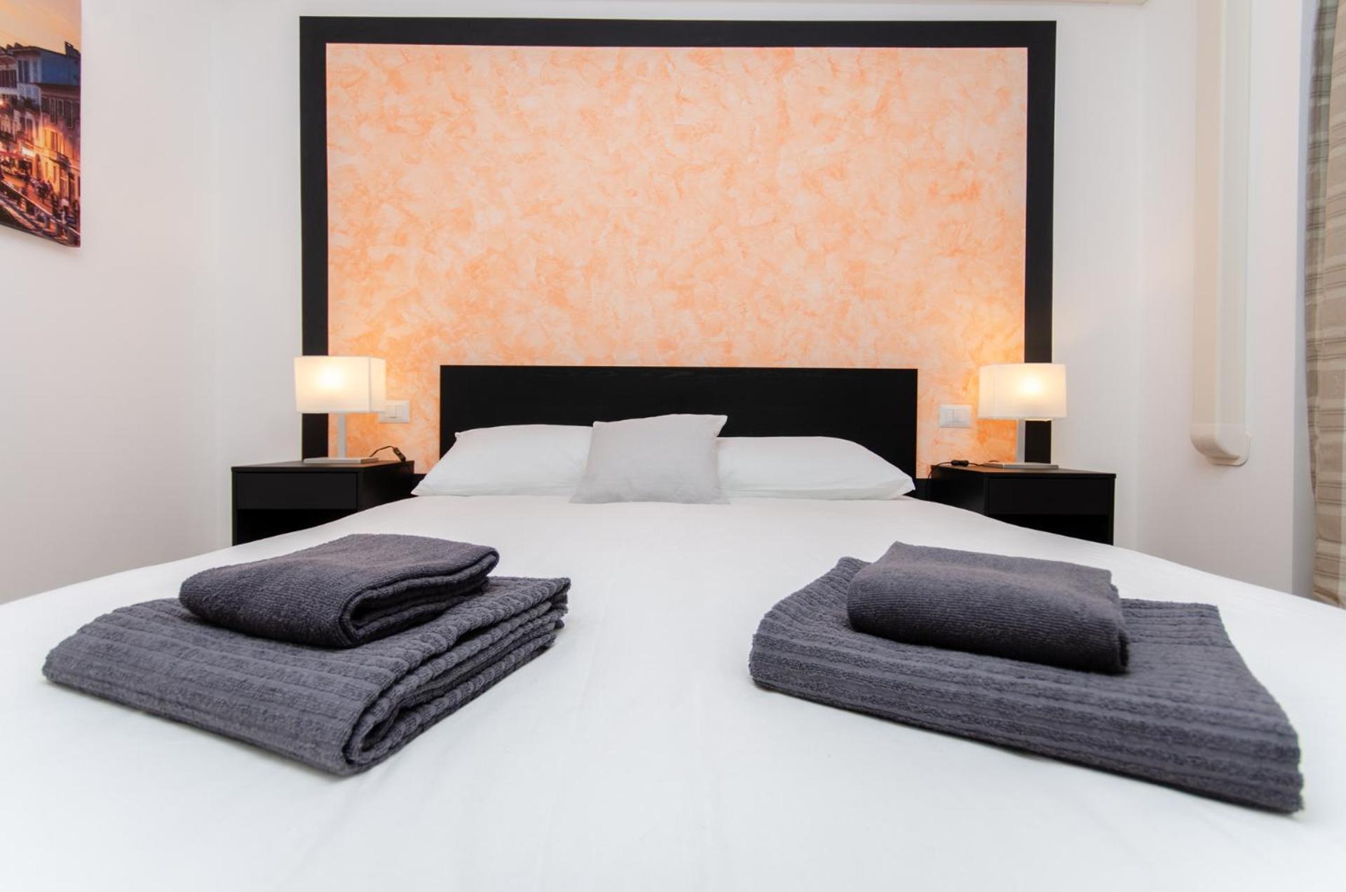 Orange Room Milano Esterno foto